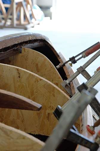 2. Mallengeruest zur Rekonstruktion Rumpfform